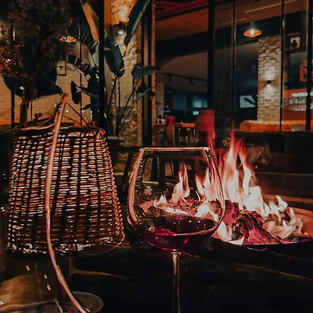 Morina Deluxe Hotel 3*