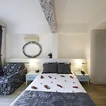 Hotel Morina Deluxe 3*