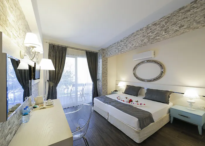Morina Deluxe 3* אולודניץ