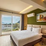 Morina Deluxe Hotel