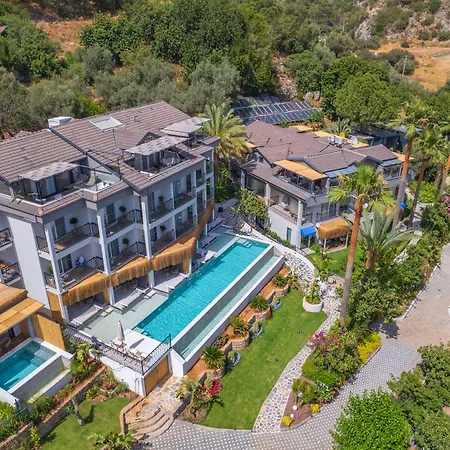 Morina Deluxe Hotel 3*